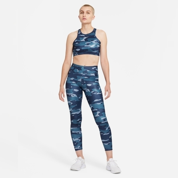 Nike Legging Size Medium Blue Camo Shimmer High Rise Crop One Tight Fit Women - Picture 13 of 13